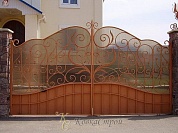 312. Ворота в Екатеринбурге фото
