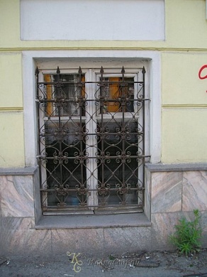 Кованая решетка №324 в Екатеринбурге фото
