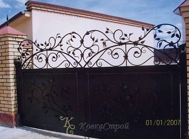 94. Ворота в Екатеринбурге фото
