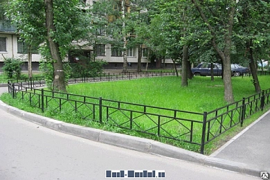 Газонное ограждение кованое №54 в Екатеринбурге фото
